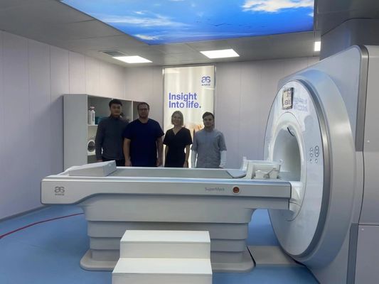 Un bon prix. Salle de blindage RF avec impédance d'entrée de 50Ω, efficacité de blindage de 130 MHz et cage de Faraday à 99,9 % en ligne