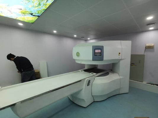 Un bon prix. Cage de Faraday RF blindée pour IRM avec une plage de fréquences de 10 kHz à 18 GHz et une efficacité de blindage de 100 dB conforme aux normes MIL-STD-285 et IEEE 299 en ligne